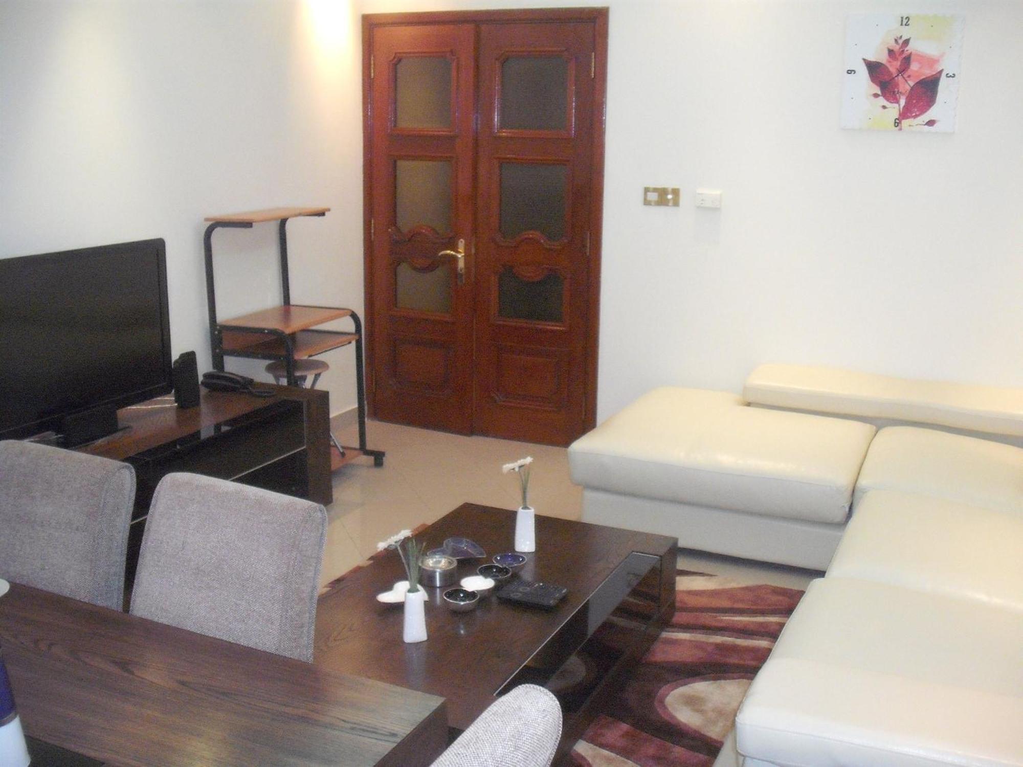 Abu Dhabi Plaza Hotel Apartments Eksteriør billede