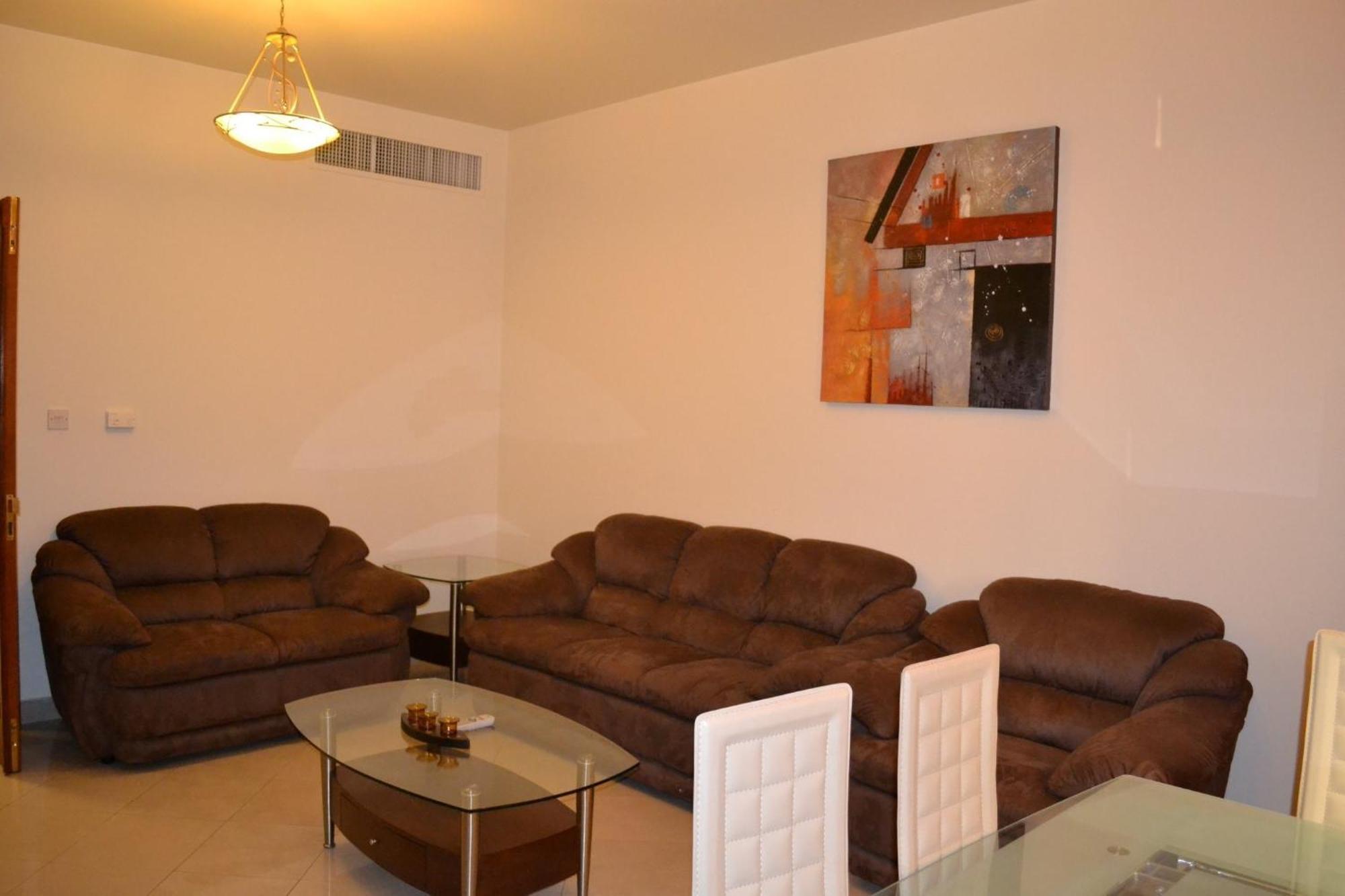 Abu Dhabi Plaza Hotel Apartments Eksteriør billede