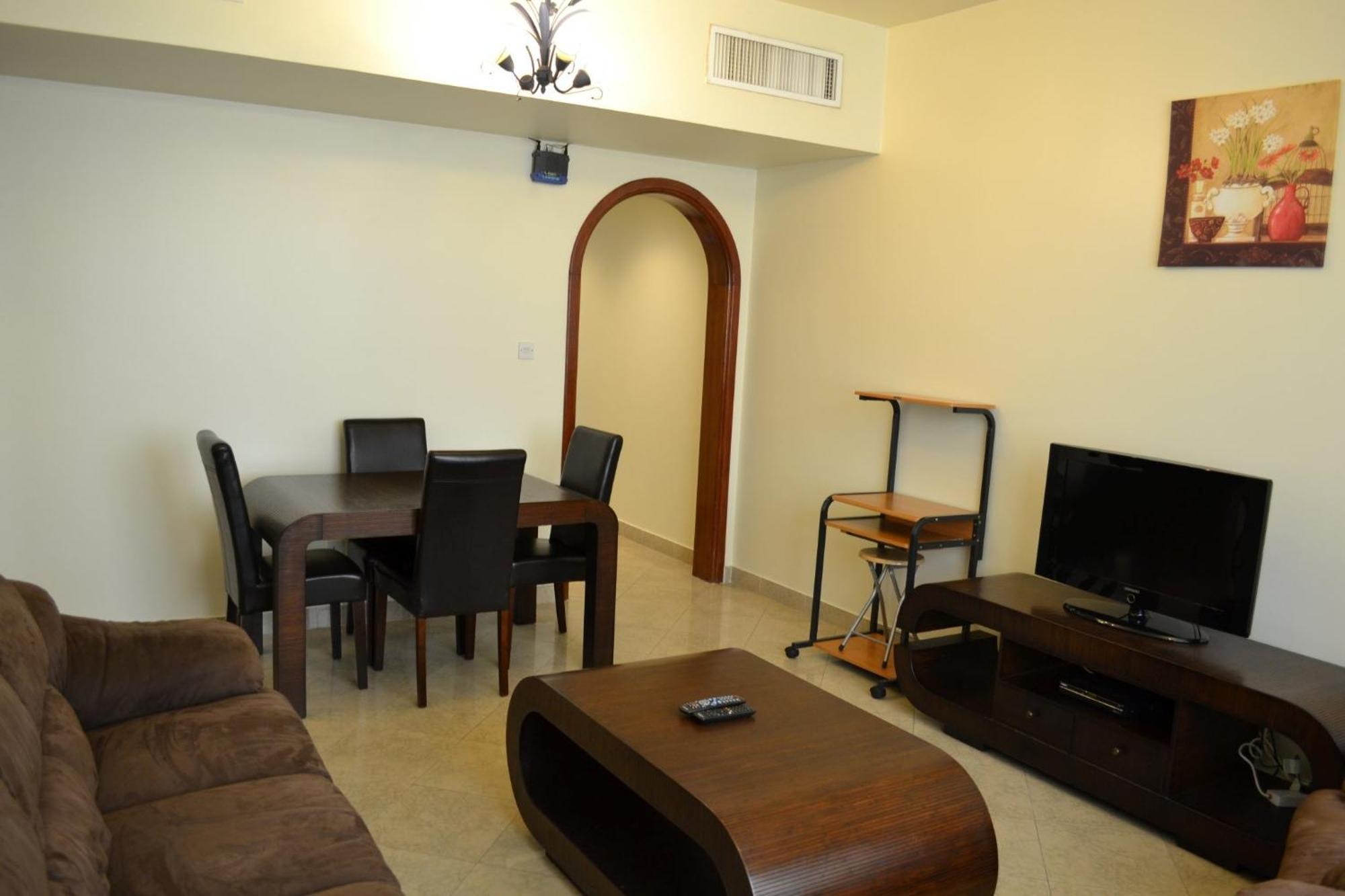 Abu Dhabi Plaza Hotel Apartments Eksteriør billede